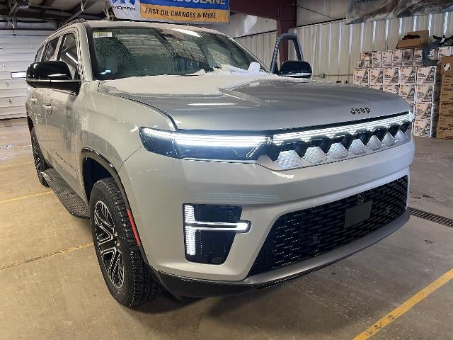 2026 Jeep Grand Wagoneer 4x4