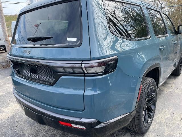 2026 Jeep Grand Wagoneer Limited Reserve 4x4