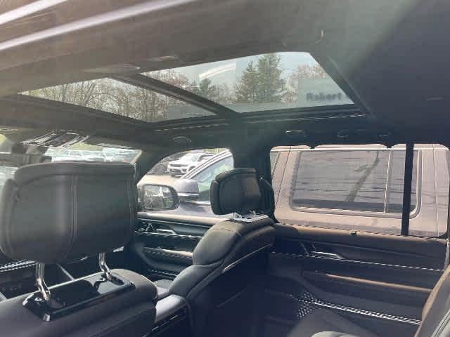 2024 Jeep Grand Wagoneer Series II Obsidian 4x4