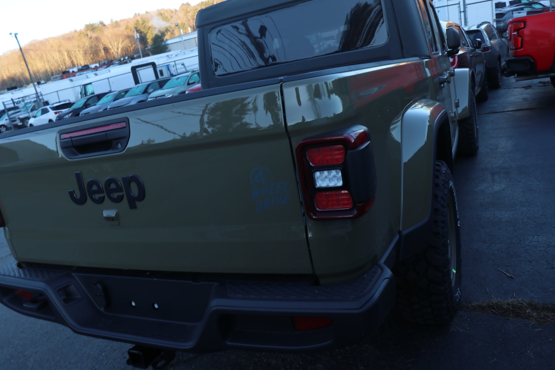 2026 Jeep Gladiator Convoy 4x4