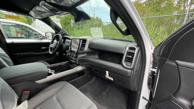 2026 RAM 1500 Express 4x4 Quad Cab 6'4" Box