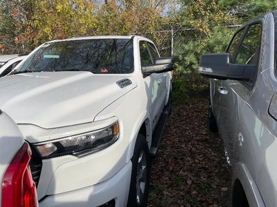 2026 RAM 1500 Big Horn 4x4 Crew Cab 5'7" Box