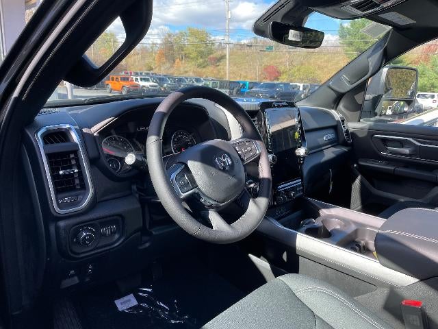 2026 RAM 1500 Big Horn 4x4 Crew Cab 5'7" Box