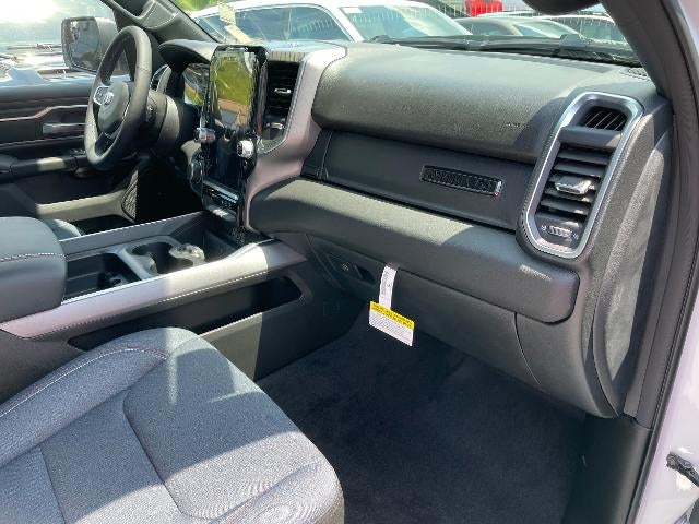 2026 RAM 1500 Big Horn 4x4 Crew Cab 5'7" Box