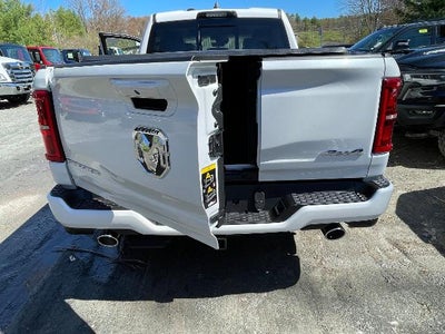 2026 RAM 1500 Tungsten 4x4 Crew Cab 5'7" Box
