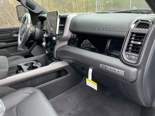 2026 RAM 1500 Rebel 4x4 Crew Cab 5'7" Box