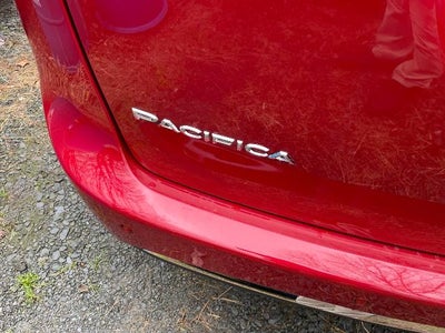 2026 Chrysler Pacifica Select FWD