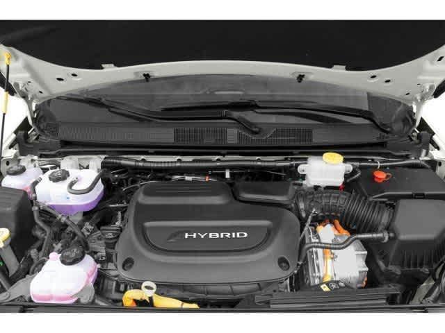 2023 Chrysler Pacifica Hybrid Limited FWD