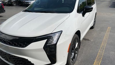 2027 Chrysler Pacifica Limited AWD