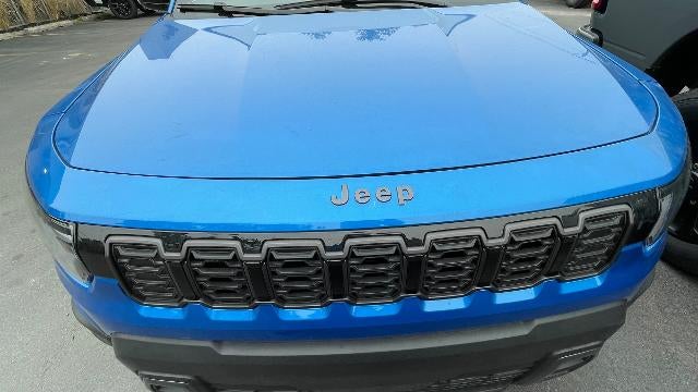 2026 Jeep Cherokee Laredo 4x4