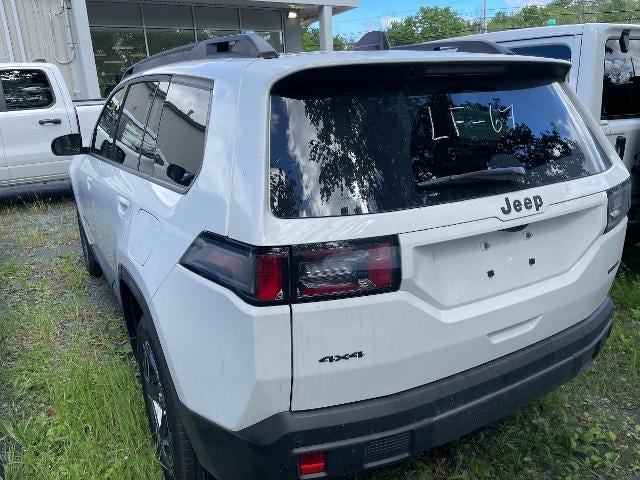 2026 Jeep Cherokee Laredo 4x4