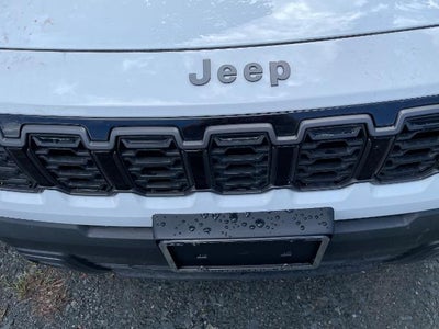 2026 Jeep Cherokee Laredo 4x4