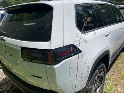 2026 Jeep Cherokee Laredo 4x4