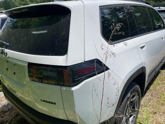 2026 Jeep Cherokee Laredo 4x4
