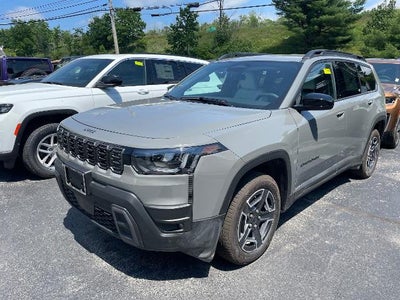 2026 Jeep Cherokee Laredo 4x4