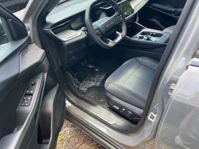 2026 Jeep Cherokee Laredo 4x4