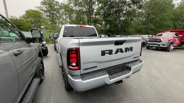 2026 RAM 3500 Big Horn 4x4 Crew Cab 6'4" Box