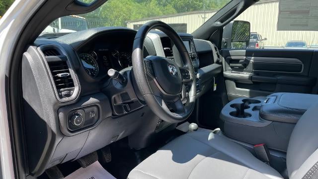 2024 RAM 2500 Tradesman 4x4 Reg Cab 8' Box