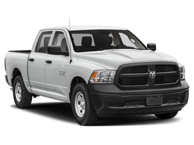 2023 RAM 1500 Classic Express 4x4 Crew Cab 5'7" Box