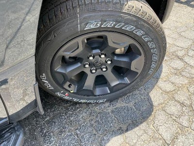 2026 RAM 1500 Express 4x4 Crew Cab 5'7" Box