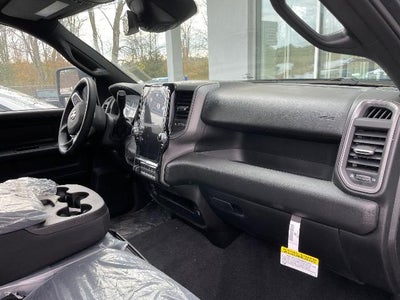 2026 RAM 2500 Tradesman 4x4 Crew Cab 6'4" Box