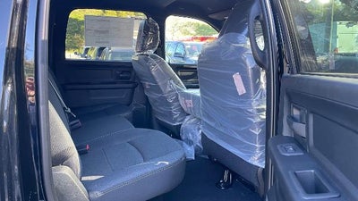 2026 RAM 2500 Black Express 4x4 Crew Cab 6'4" Box