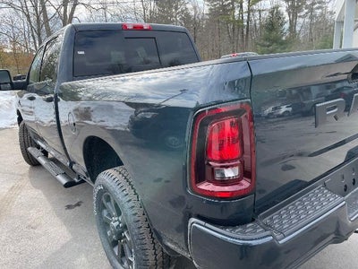 2026 RAM 2500 Black Express 4x4 Crew Cab 6'4" Box
