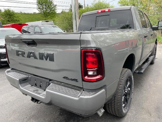 2026 RAM 2500 Black Express 4x4 Crew Cab 6'4" Box