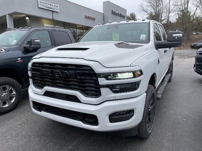2026 RAM 2500 Black Express 4x4 Crew Cab 6'4" Box