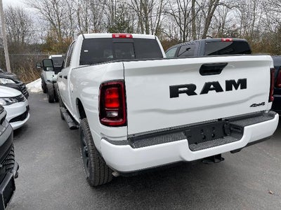 2026 RAM 2500 Black Express 4x4 Crew Cab 6'4" Box