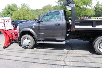 2022 RAM 5500 Chassis Cab Tradesman 4x4 Reg Cab 60" CA 144.5" WB