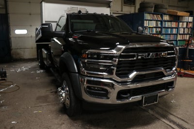 2026 RAM 5500 Chassis Cab Tradesman 4x4 Reg Cab 84" CA 168.5" WB