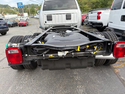 2026 RAM 5500 Chassis Cab Tradesman 4x4 Reg Cab 84" CA 168.5" WB