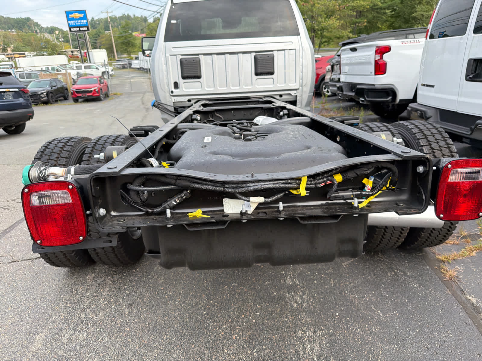 2026 RAM 5500 Chassis Cab Tradesman 4x4 Reg Cab 84" CA 168.5" WB