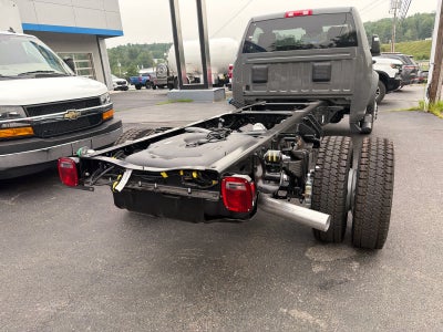 2026 RAM 5500 Chassis Cab Tradesman 4x4 Reg Cab 84" CA 168.5" WB