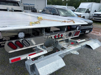 2026 RAM 5500 Chassis Cab Tradesman 4x4 Reg Cab 120" CA 204.5" WB