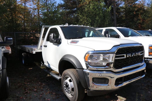 2024 RAM 5500 Chassis Cab Tradesman 4x4 Reg Cab 120" CA 204.5" WB