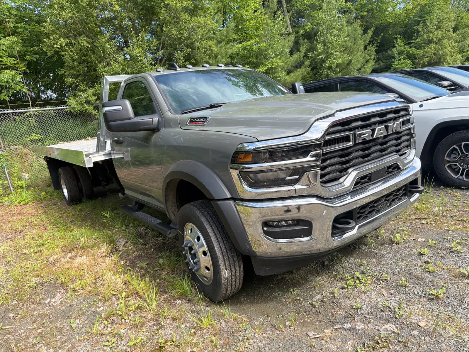 2026 RAM 5500 Chassis Cab Tradesman 4x4 Reg Cab 120" CA 204.5" WB