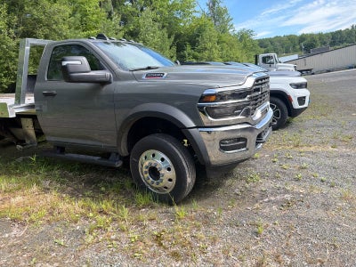 2026 RAM 5500 Chassis Cab Tradesman 4x4 Reg Cab 120" CA 204.5" WB