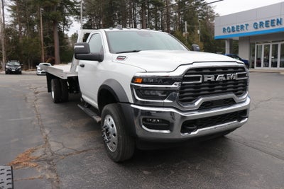 2026 RAM 5500 Chassis Cab Tradesman 4x4 Reg Cab 120" CA 204.5" WB
