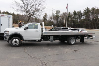 2026 RAM 5500 Chassis Cab Tradesman 4x4 Reg Cab 120" CA 204.5" WB