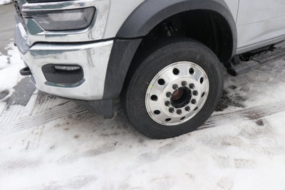 2026 RAM 5500 Chassis Cab Tradesman 4x4 Reg Cab 120" CA 204.5" WB