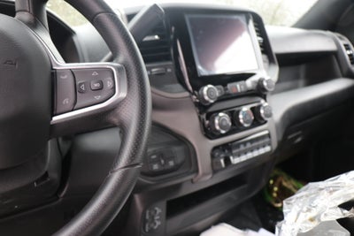 2026 RAM 5500 Chassis Cab Tradesman 4x4 Reg Cab 120" CA 204.5" WB