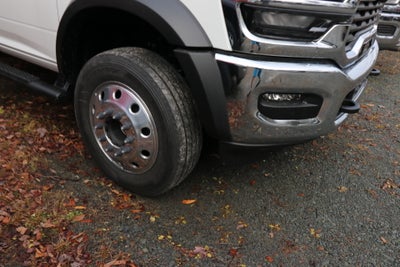 2026 RAM 5500 Chassis Cab Tradesman 4x4 Reg Cab 120" CA 204.5" WB