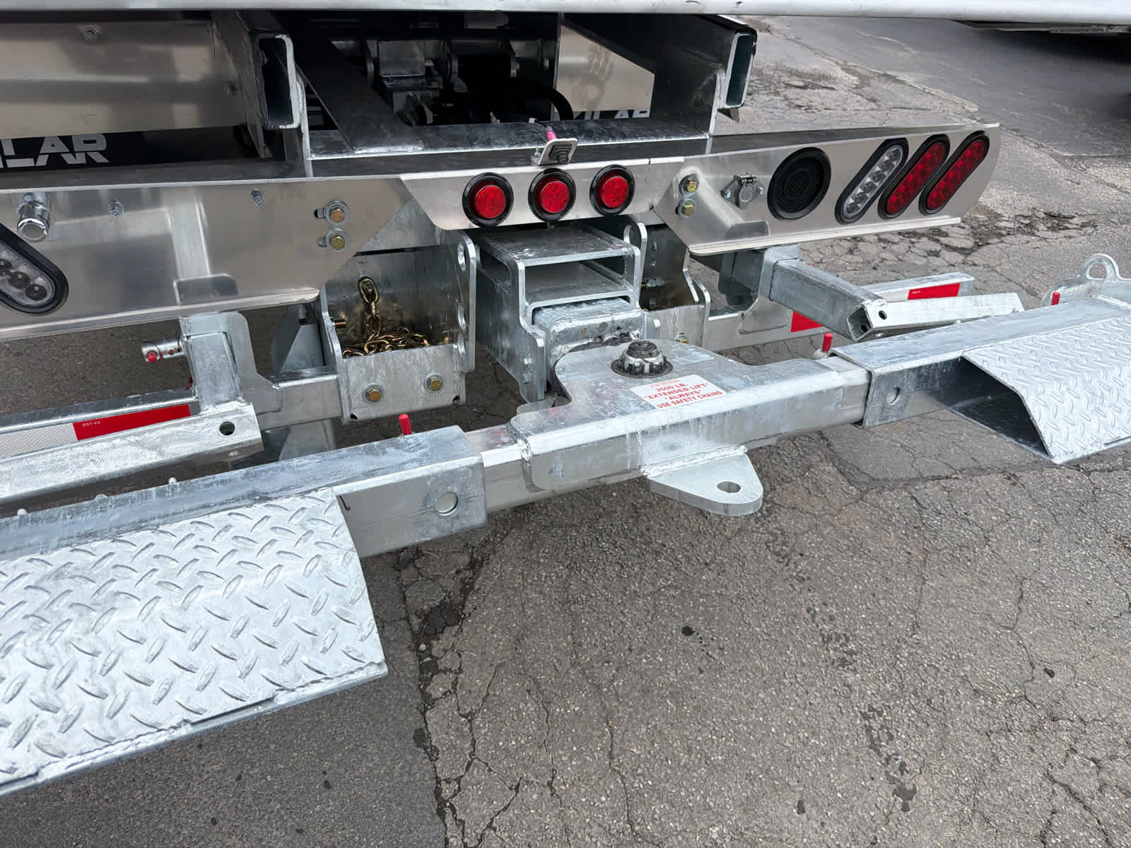 2026 RAM 5500 Chassis Cab Tradesman 4x4 Reg Cab 120" CA 204.5" WB