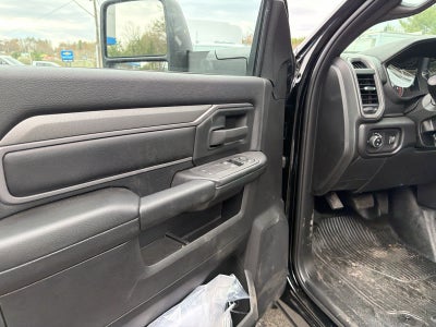 2026 RAM 5500 Chassis Cab Tradesman 4x4 Reg Cab 120" CA 204.5" WB