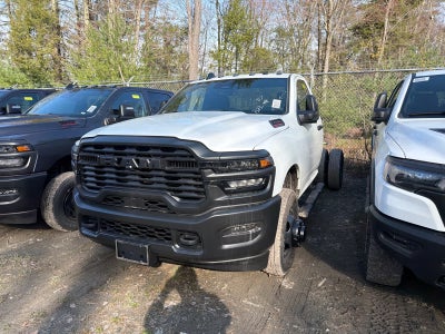 2026 RAM 3500 Chassis Cab Tradesman 4WD Reg Cab 60" CA 143.5" WB