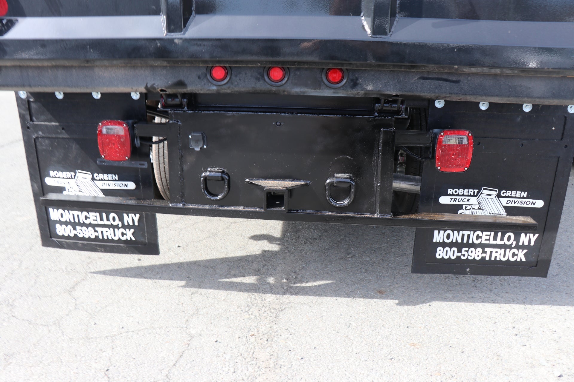 2026 RAM 3500 Chassis Cab Tradesman 4WD Reg Cab 60" CA 143.5" WB
