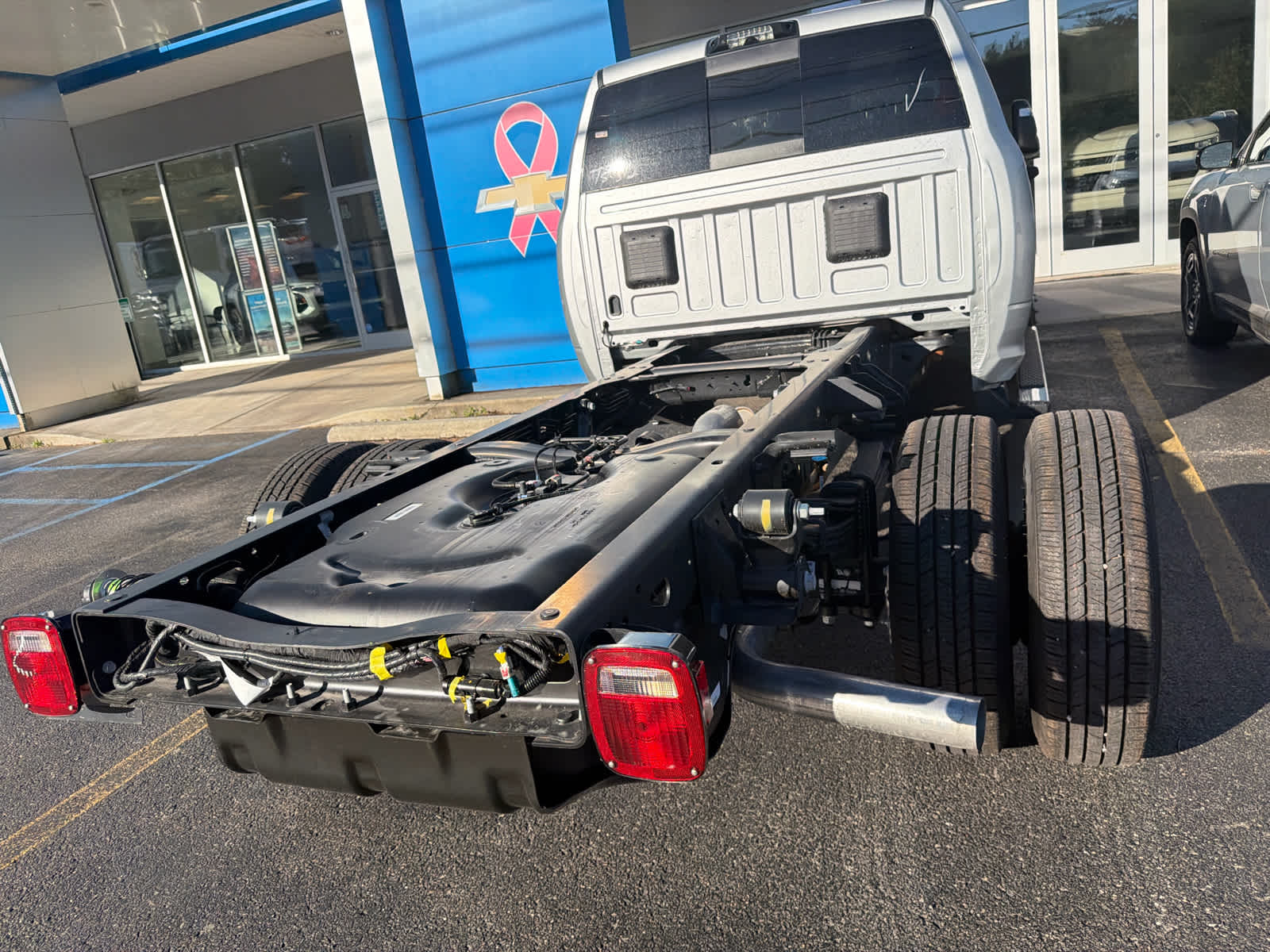 2026 RAM 3500 Chassis Cab Tradesman 4WD Crew Cab 60" CA 172.4" WB