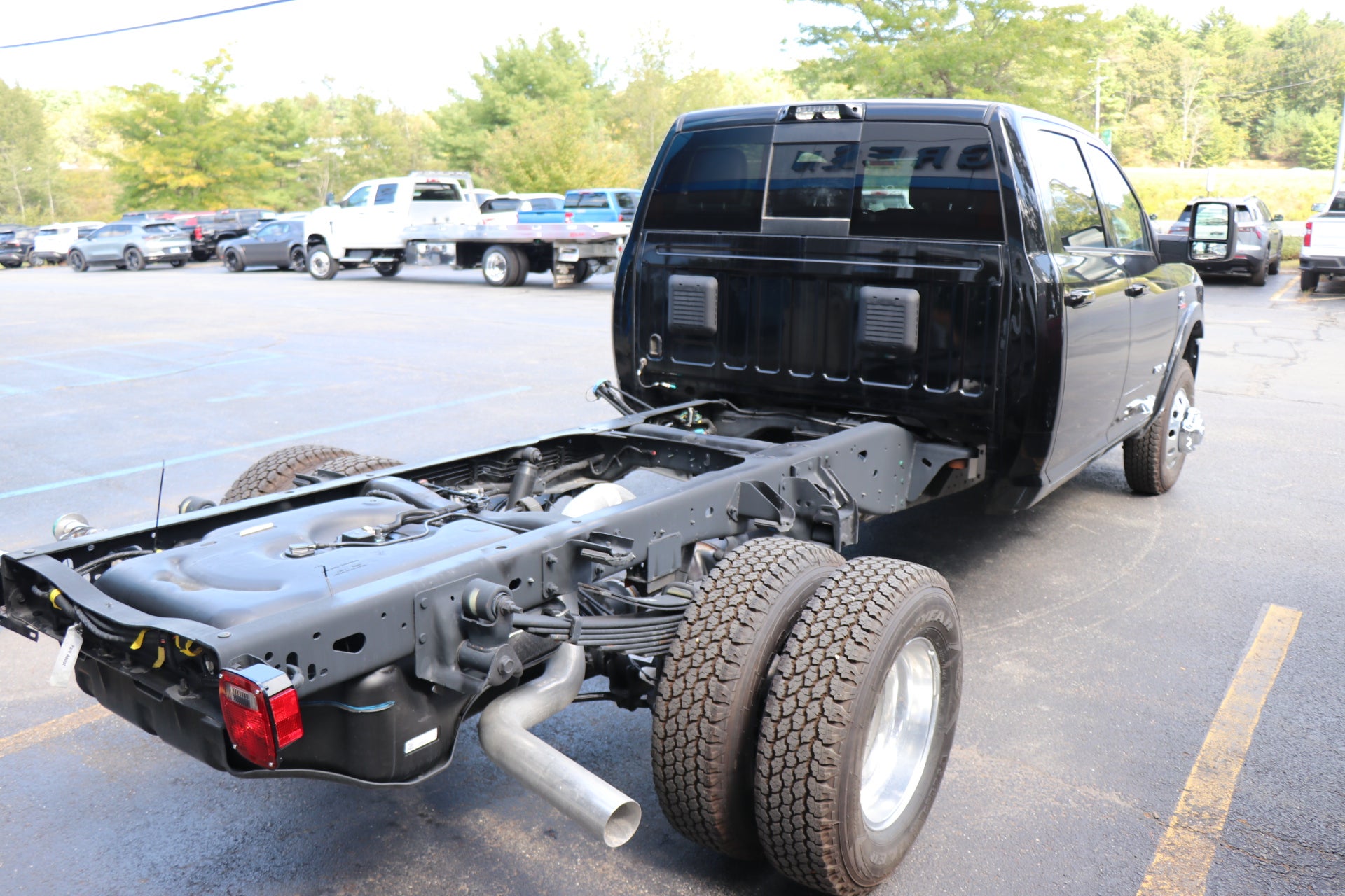 2025 RAM 3500 Chassis Cab Big Horn 4WD Crew Cab 60" CA 172.4" WB